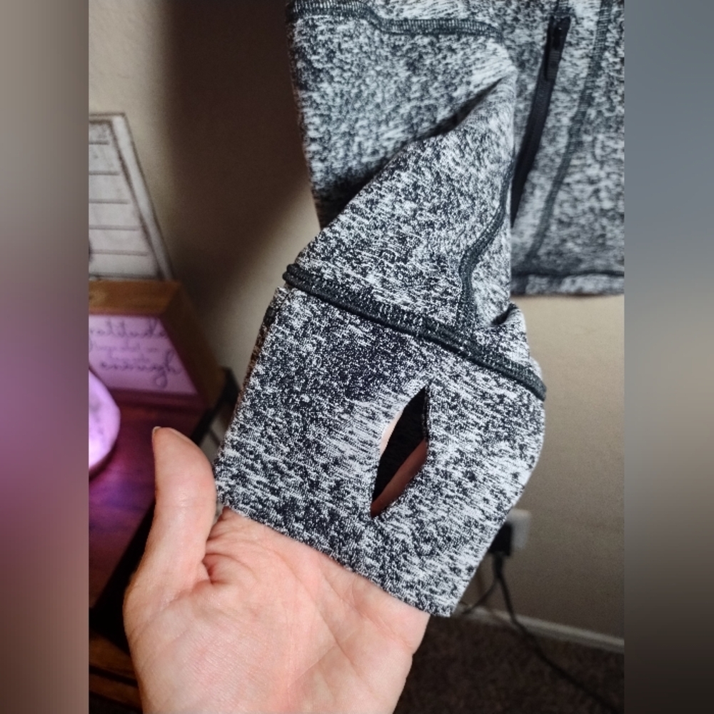 Lululemon Define Jacket Slim Fitted Gray Gym Athl… - image 7